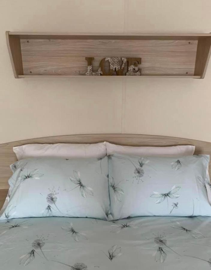 Home From Home Caravan Hire Havens Thorpe Park Cleethorpes Extérieur photo